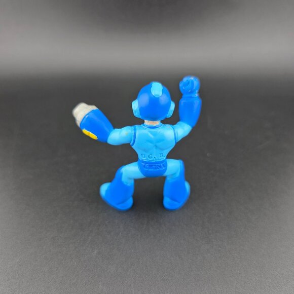 Bandai Mega Man Figure 2” Good Condition - Picture 4 of 9